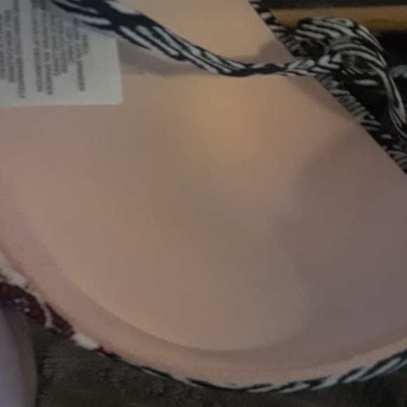 Brand new bakini top - Picture 6 of 6